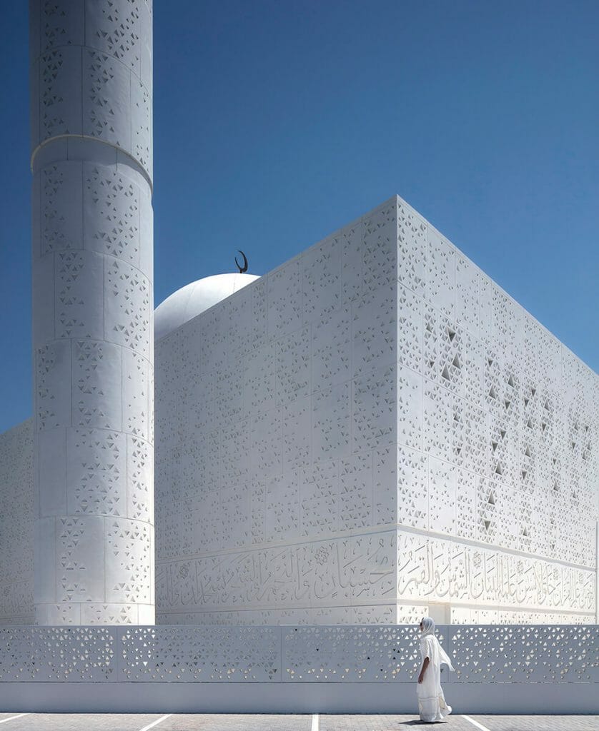 Architecture Photography in Dubai : Mosque of light, Dubai: Dabbagh Architects