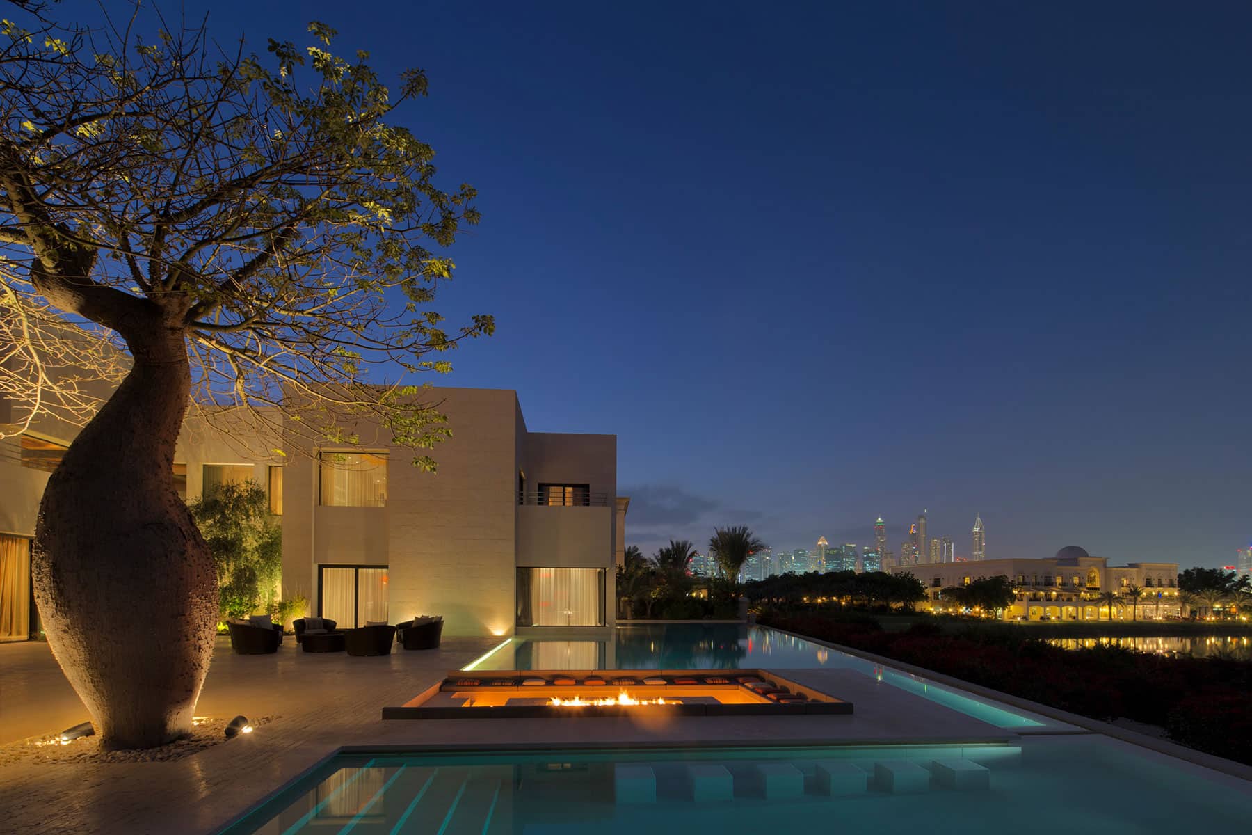 Architecture Property Photography Dubai : Private Villa, Emirates Hills: Xtreme Vision