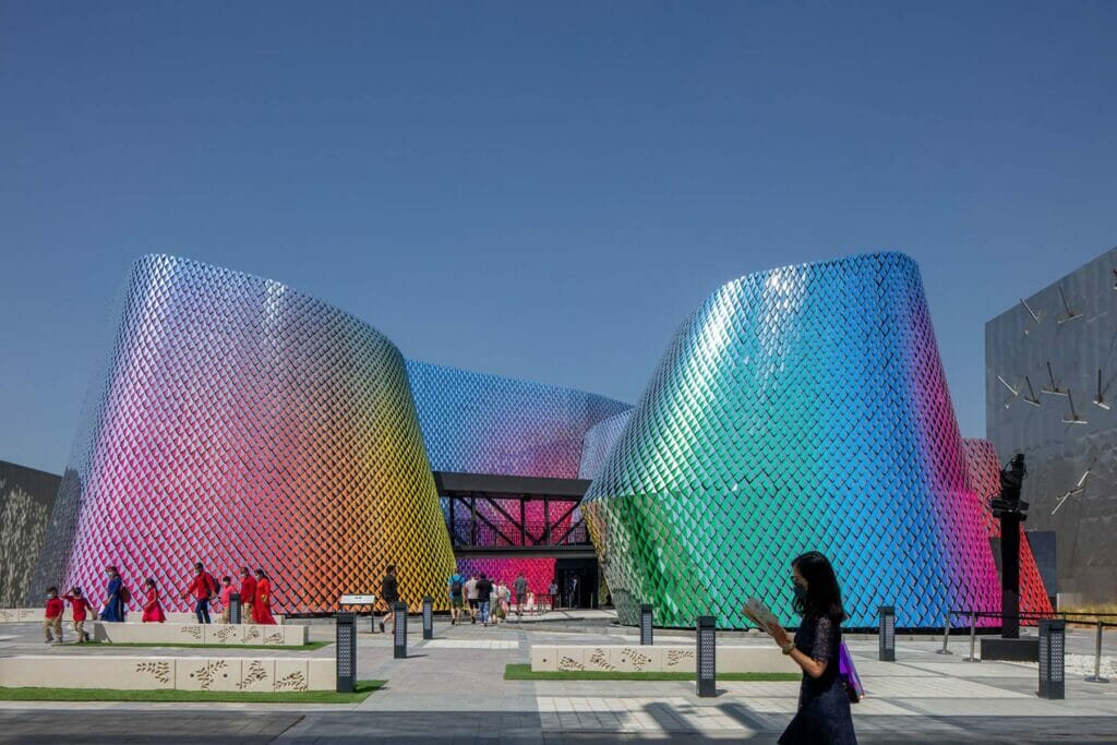 Exterior Architecture Photography, including people, of the Russia Pavilion at Expo 2020 by Gerry O’Leary