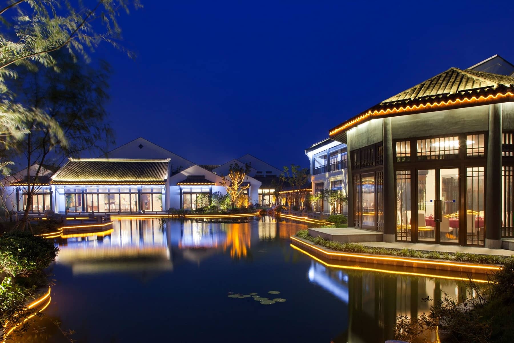 Hotel & Resort Photography: Radisson Blu Resort Wuxi China