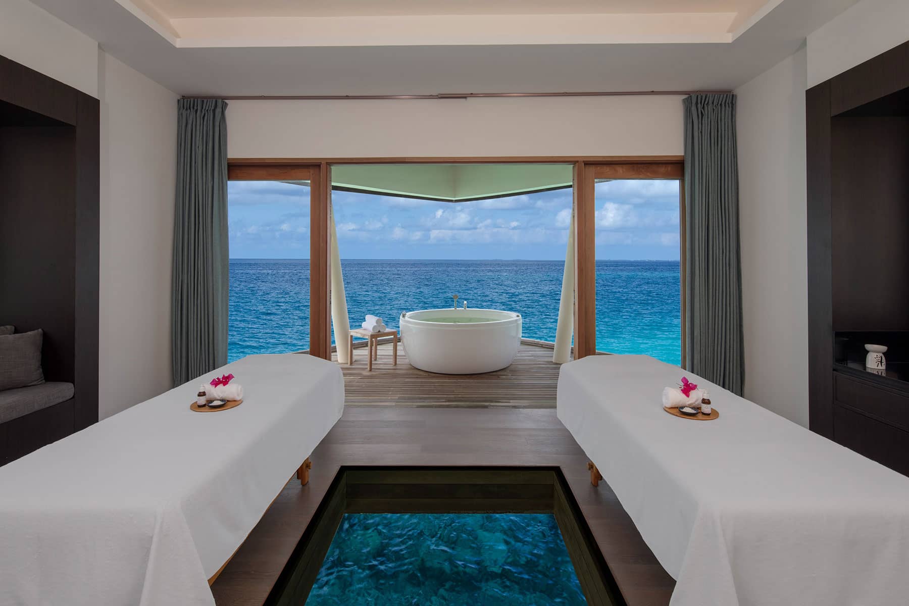 Hospitality & Hotel Photography: Radisson Blu Resort Maldives
